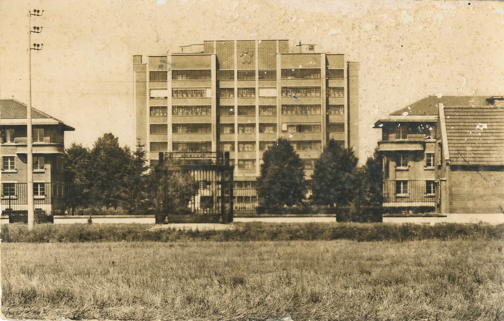 ue de l'hôpital Robert BALLANGER au milieu du XXème siècle